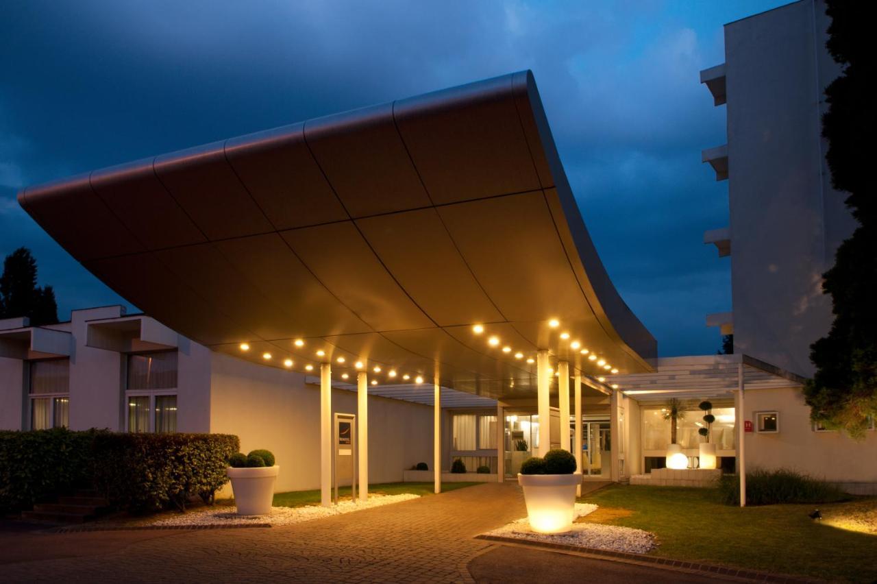 Novotel Massy Palaiseau Buitenkant foto