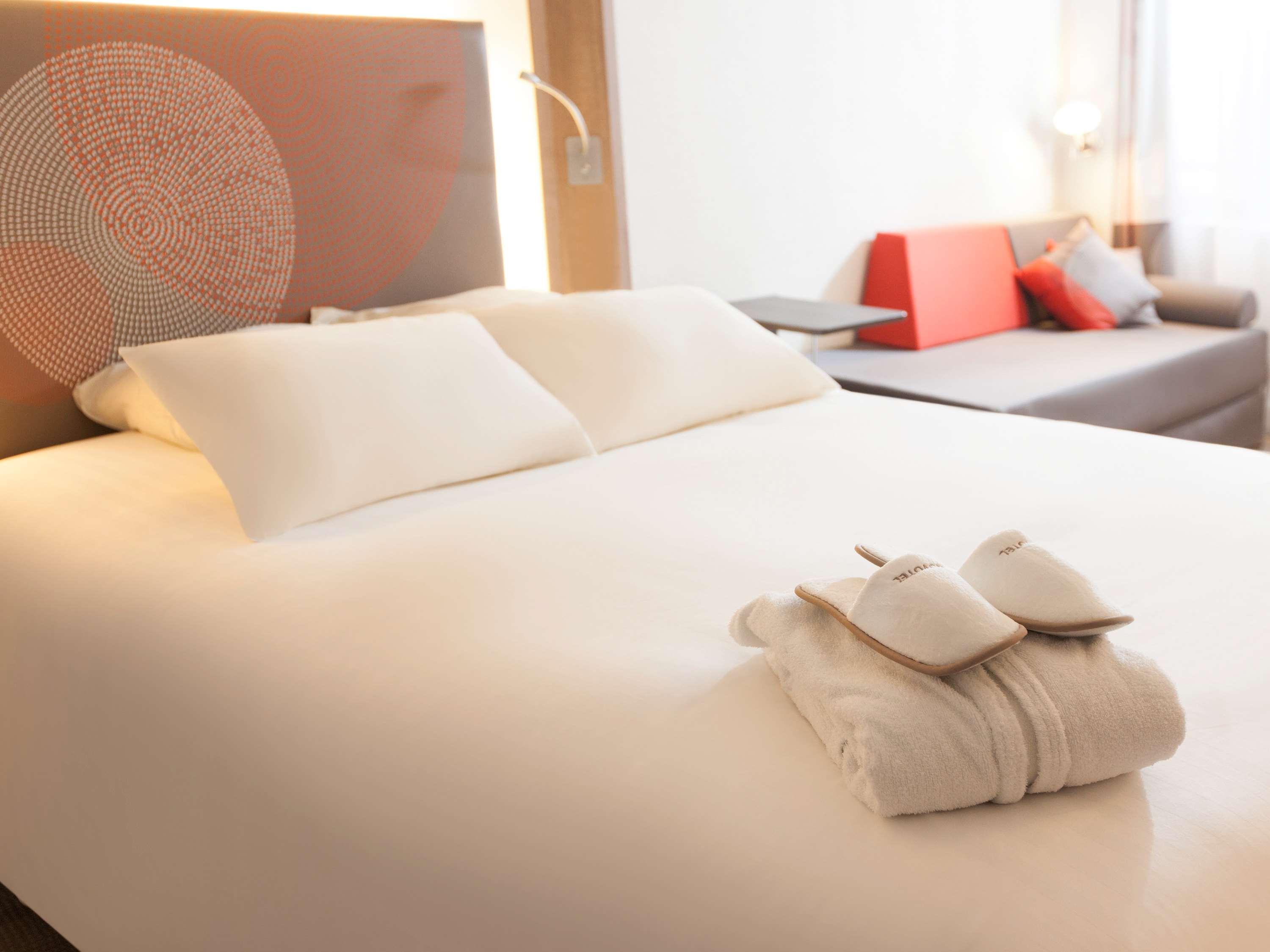 Novotel Massy Palaiseau Buitenkant foto
