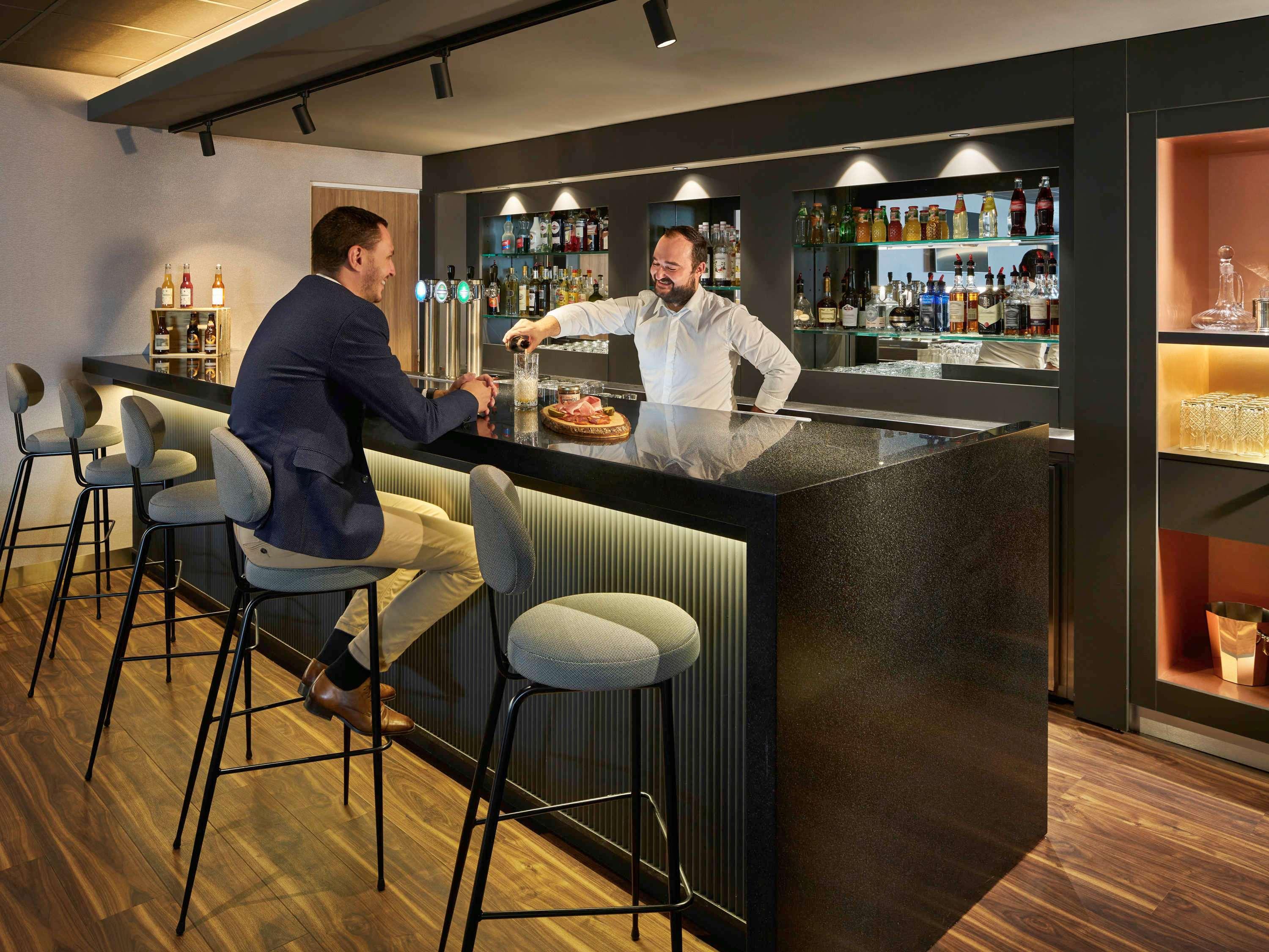 Novotel Massy Palaiseau Buitenkant foto