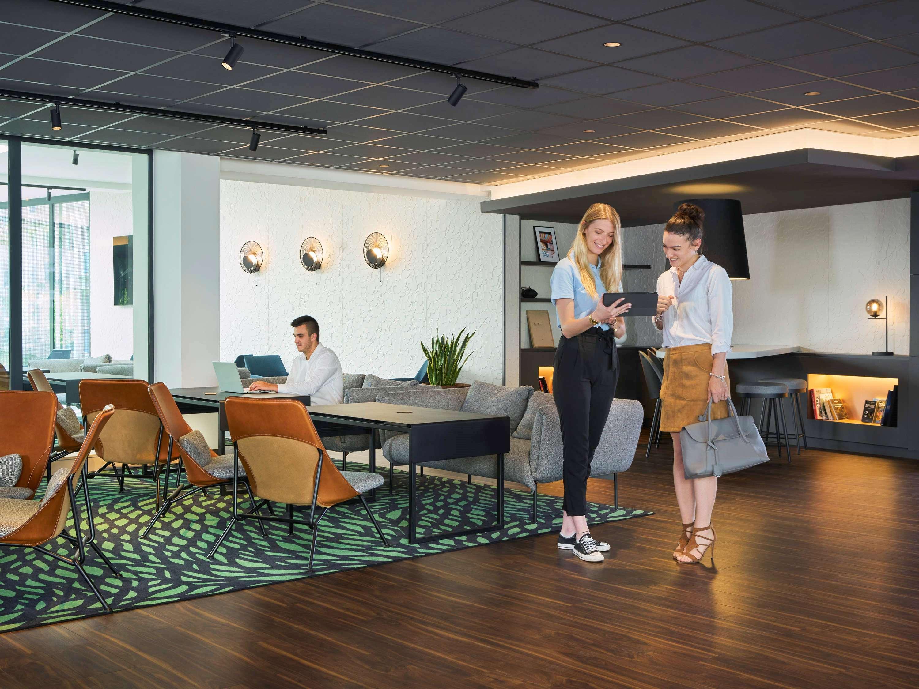 Novotel Massy Palaiseau Buitenkant foto