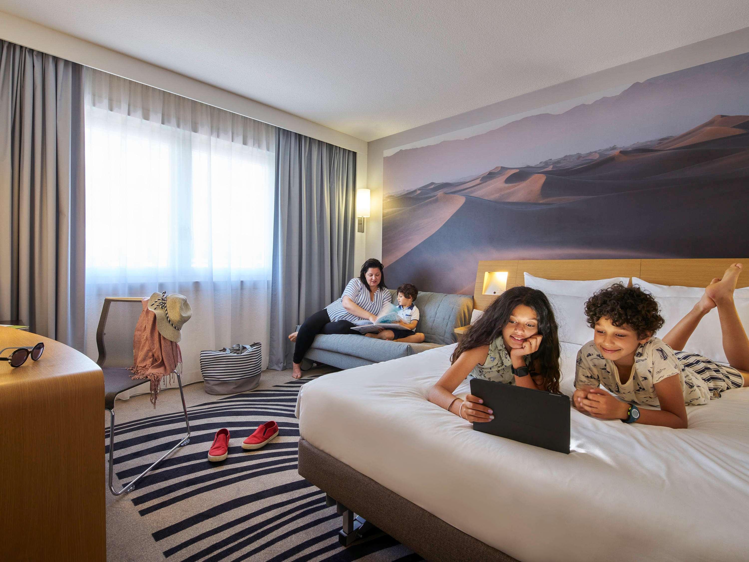 Novotel Massy Palaiseau Buitenkant foto